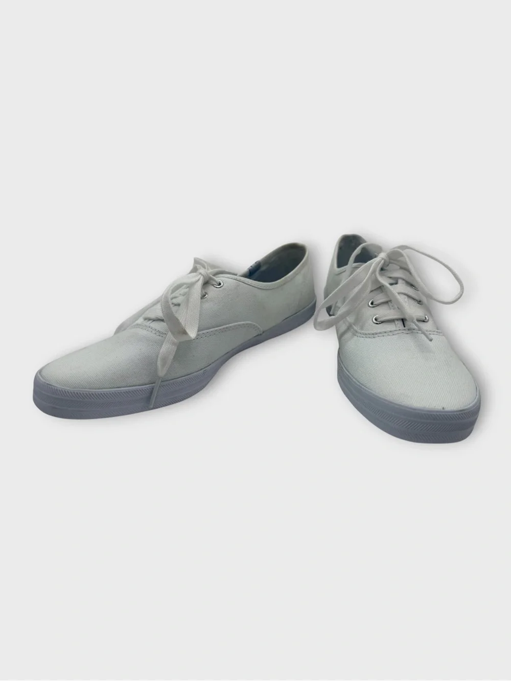 Keds white low